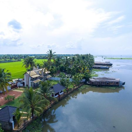 Backwater Brook Kumarakom Eksteriør bilde