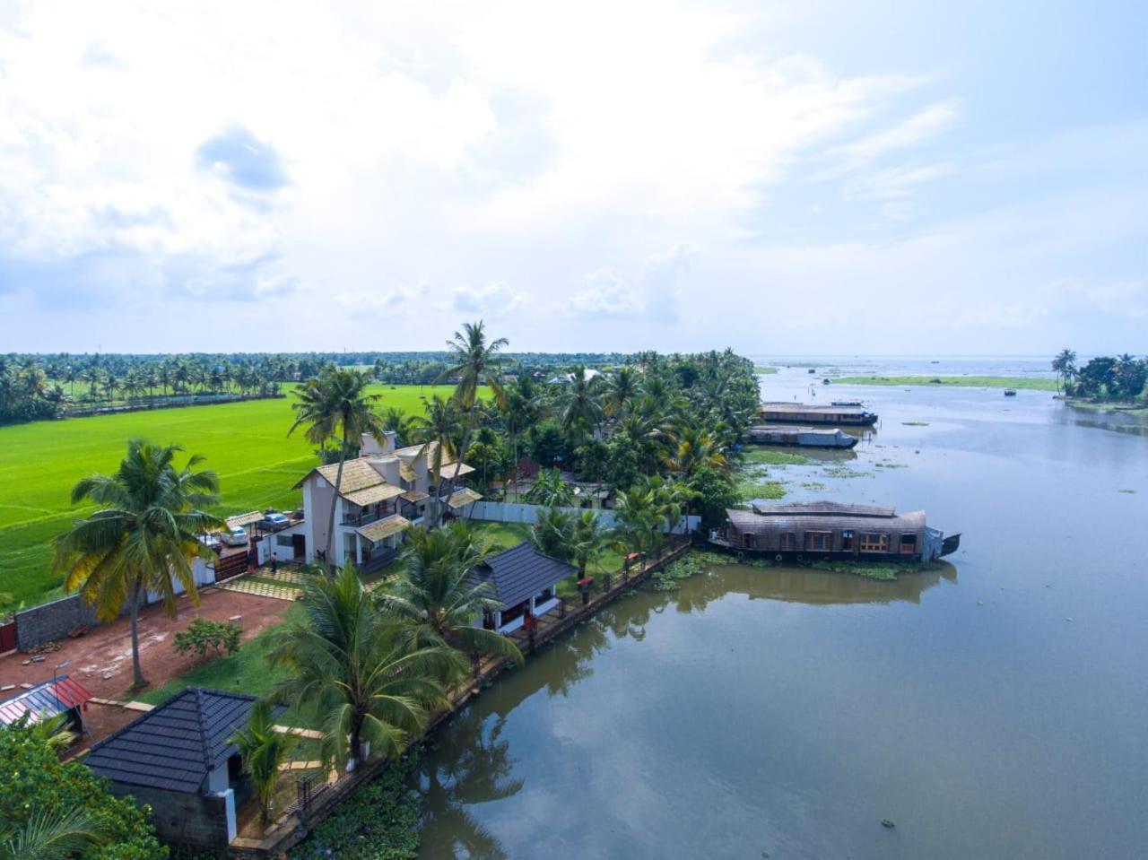 Backwater Brook Kumarakom Eksteriør bilde